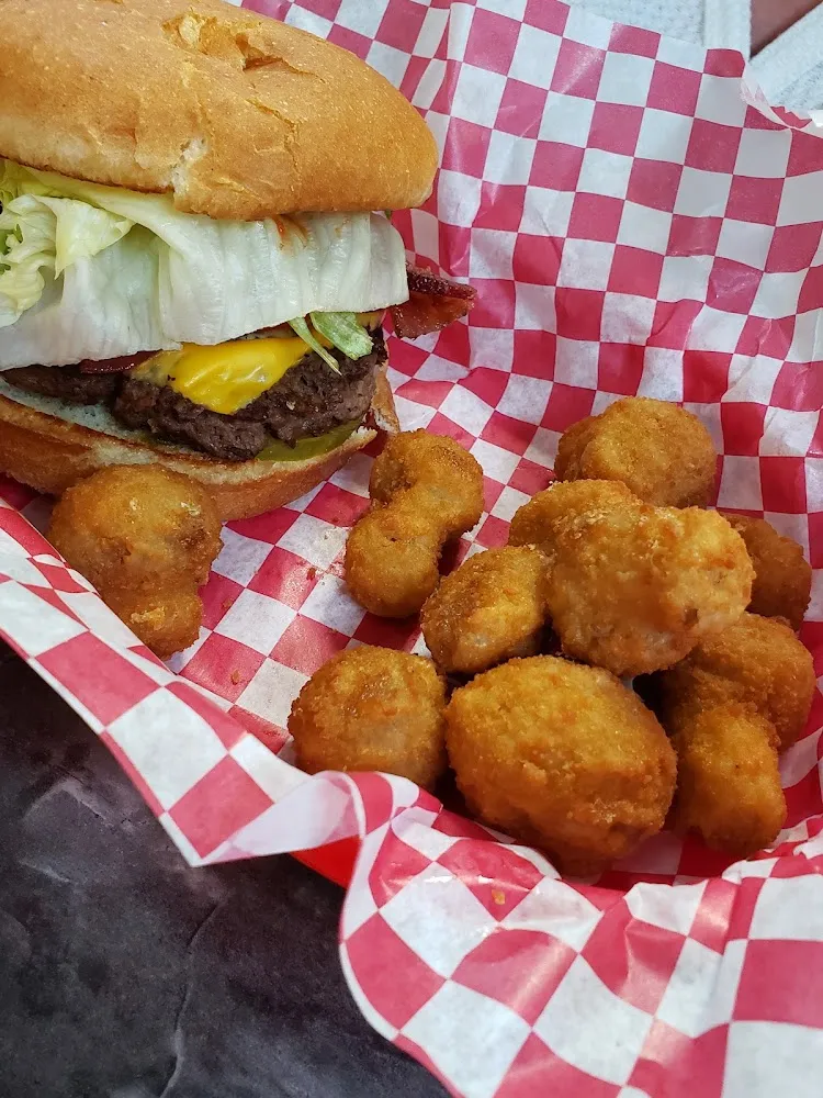 Single Wildcat Burger with Fried Mushrooms